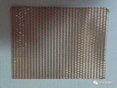 金屬玻璃 現(xiàn)代廚房的隱形守護者